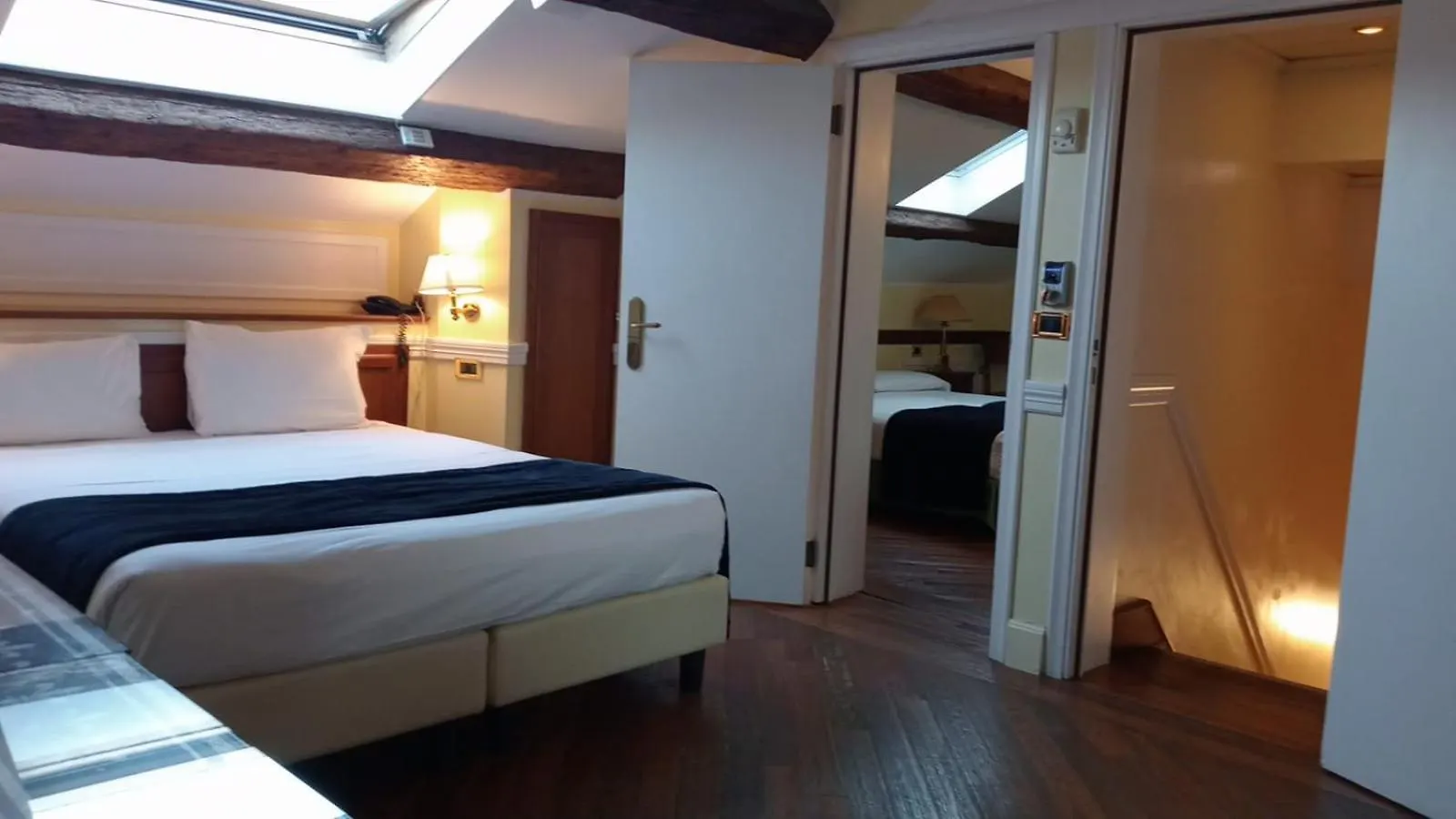 Guest house Alloggi Arlecchino Venice Italy